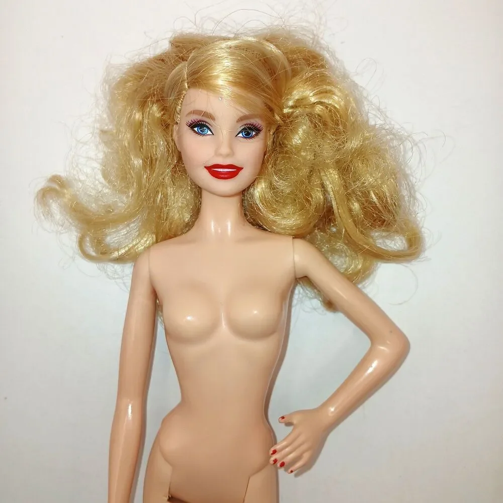 Barbie Model Muse Doll Hip Pose Red Lips Teeth Show 2 Tone Blonde Hair 2015